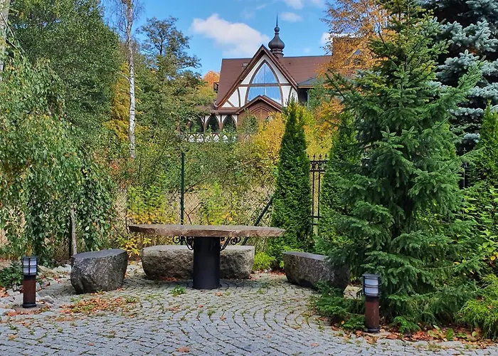 Dolina Wikingow 2-poziomowy W Norweskiej Dolinie Z Dwoma Balkonami I Dostepem Do Strefy Wellness شقة شكلارسكا بوريبا