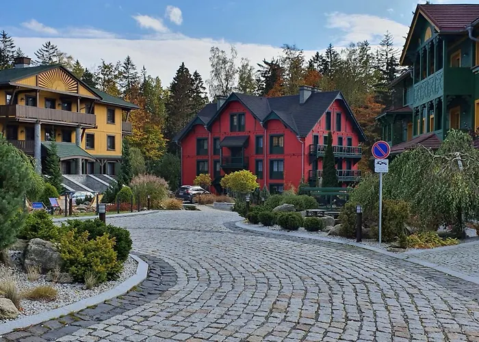 Dolina Wikingow 2-poziomowy W Norweskiej Dolinie Z Dwoma Balkonami I Dostepem Do Strefy Wellness شقة شكلارسكا بوريبا