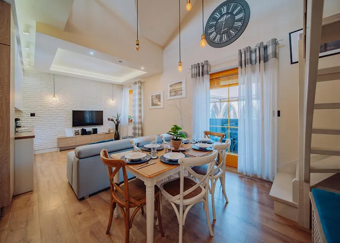 شقة Dolina Wikingow 2-poziomowy W Norweskiej Dolinie Z Dwoma Balkonami I Dostepem Do Strefy Wellness شكلارسكا بوريبا